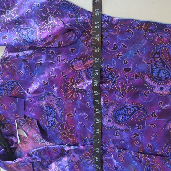 Cacique, Purple Paisley, Long Sleeve And Pants Pajama Set. Size 18/20 - Picture 4 of 7